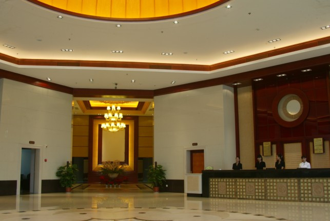 天瑞温泉大酒店主图