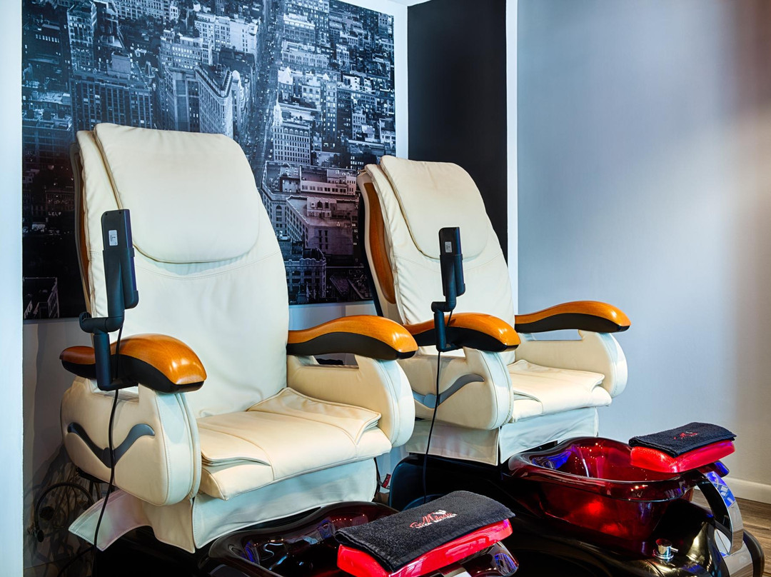 Milada Salon Boutique景点图片