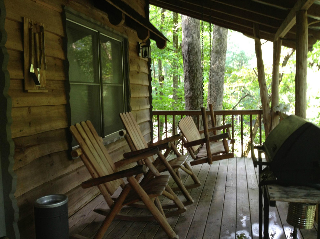 Cavender Creek Cabins Resort