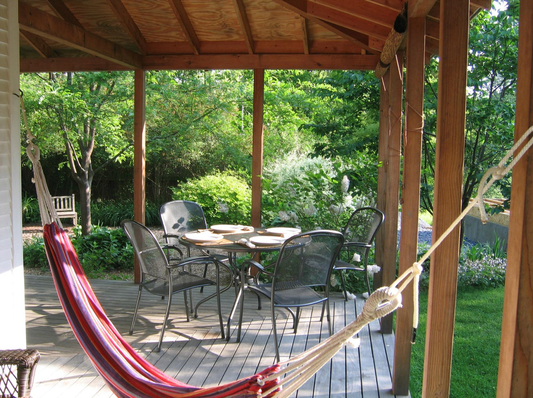 On the Creek Bed & Breakfast主图