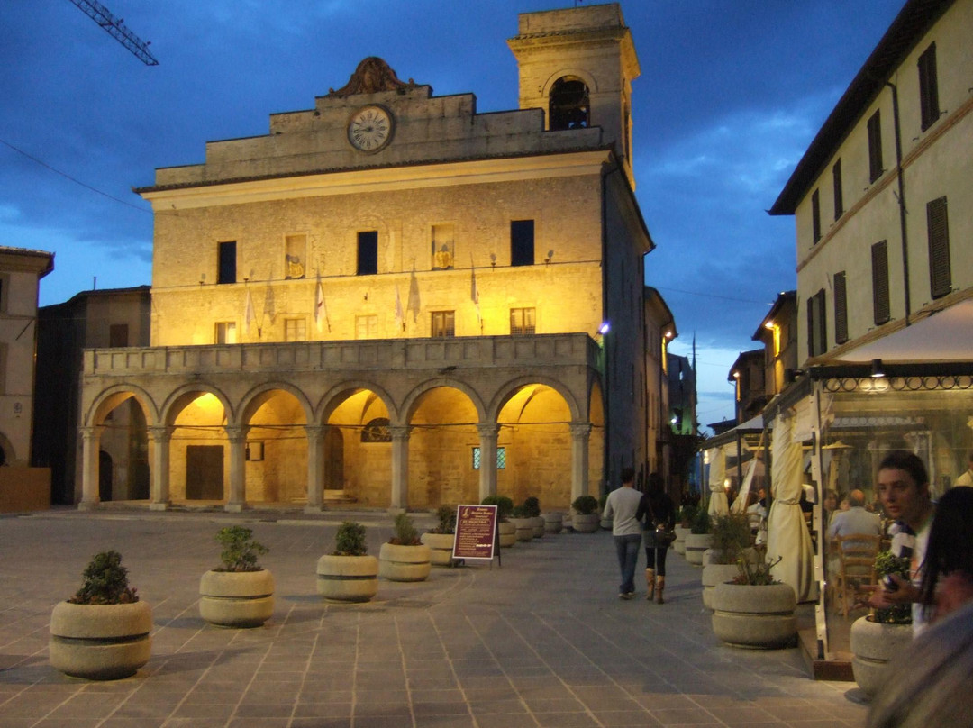 Living Italy-菲乌米奇诺必去景点