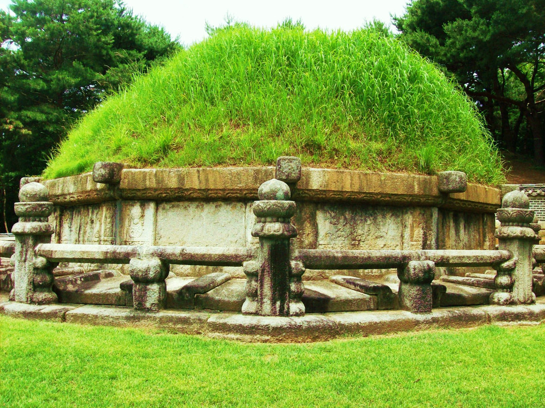 Seooreung Royal Tombs-高阳市必去景点