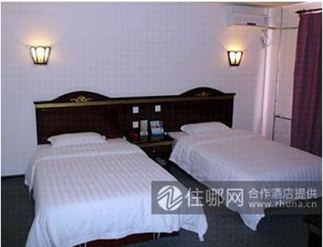 天津聚美快捷酒店津塘路东风地道店主图