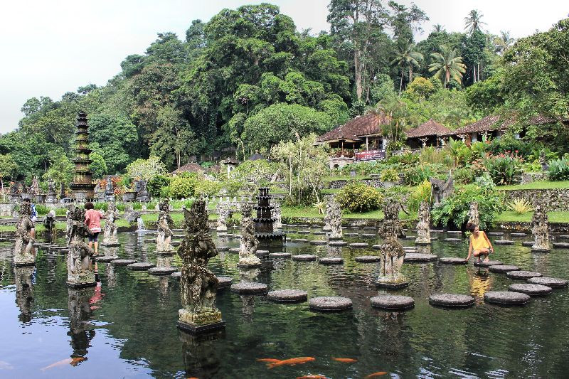 蒂尔塔冈加-卡朗阿森必去景点