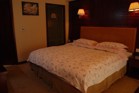 天豪花园酒店主图