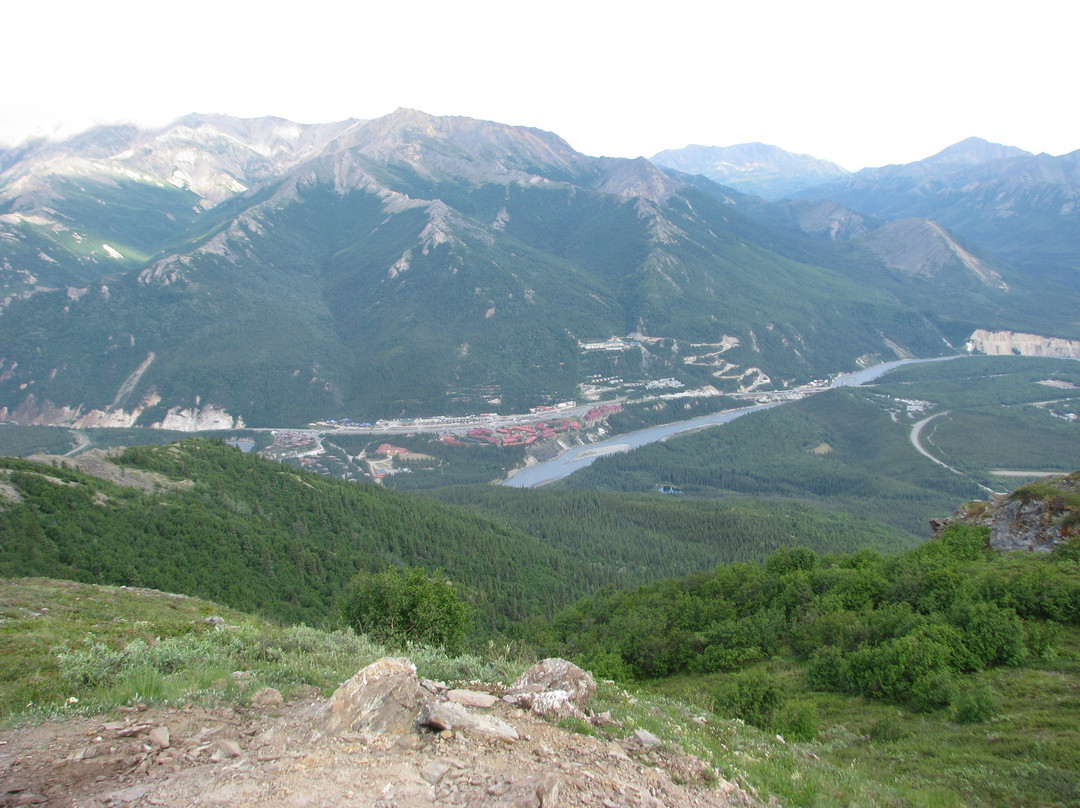 Mt. Healy Overlook Trail景点图片