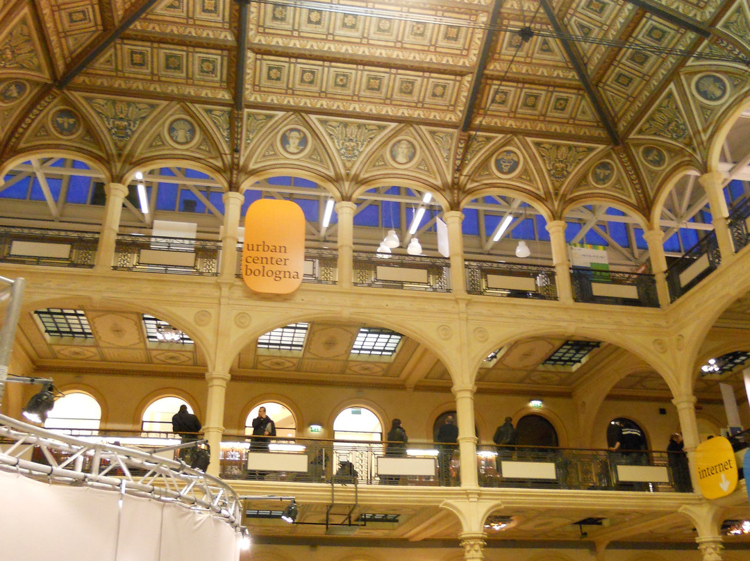 Biblioteca Salaborsa景点图片