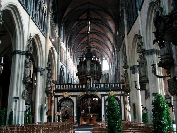 Onze-Lieve-Vrouwekerk-布鲁日必去景点