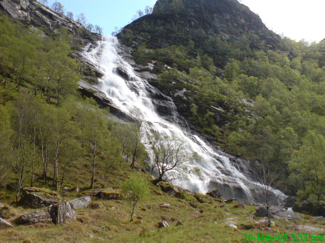 Steall Waterfall景点图片