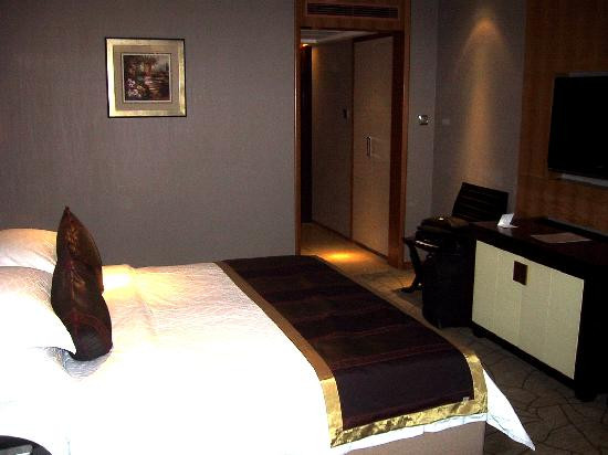 花园国际大酒店主图