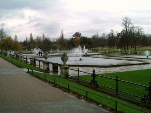 肯辛顿花园-伦敦必去景点