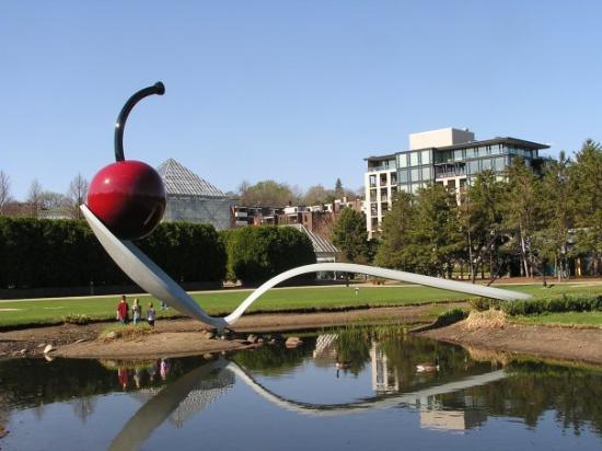 明尼阿波利斯雕塑公园-明尼阿波利斯必去景点