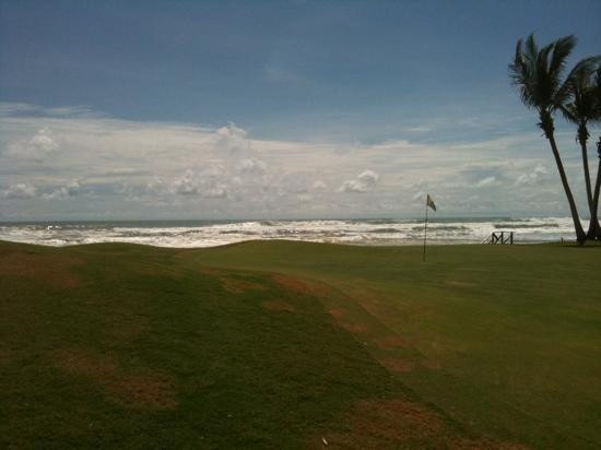 Tres Vidas Club de Golf景点图片