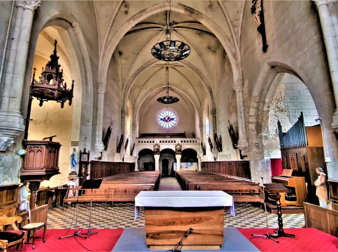 Eglise Sainte-Gemme景点图片