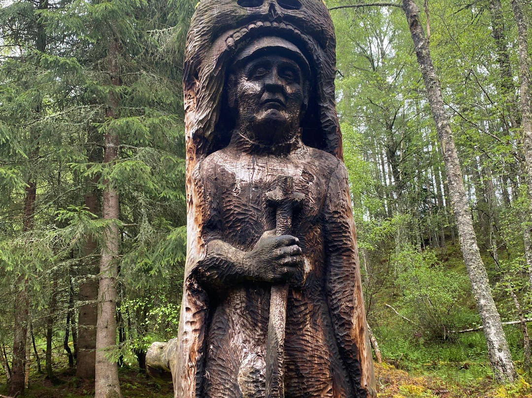 Frank Bruce Sculpture Trail景点图片