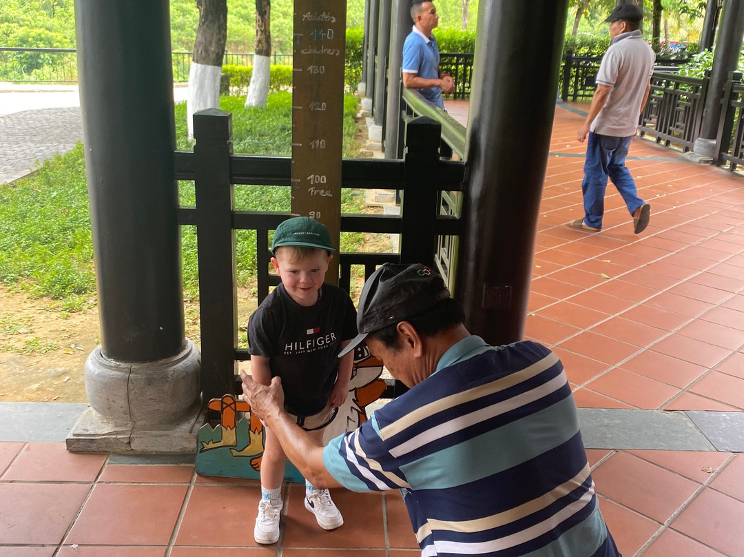 Da Nang car service-An Hai Bac必去景点