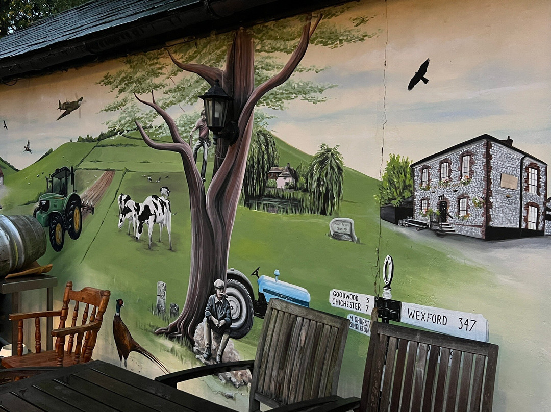 The Star & Garter, East Dean Nr Goodwood主图