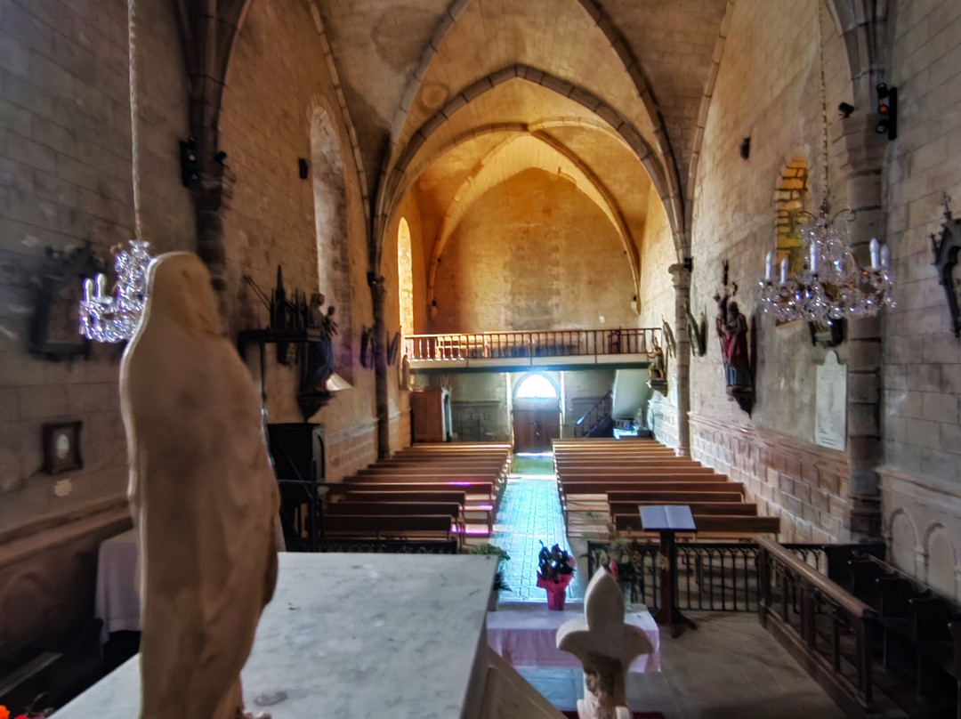 Eglise Sainte-Anne à Sainte-Anne-Saint-Priest景点图片