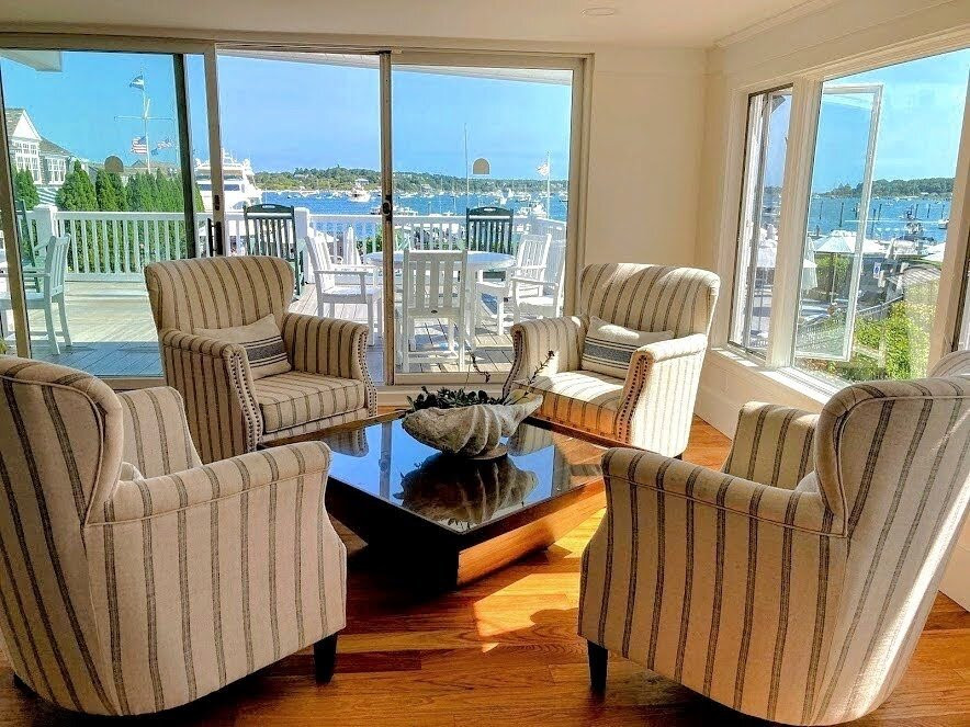 The Harborside Inn主图