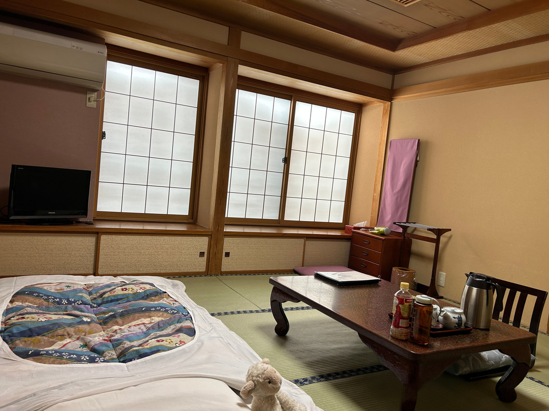 吉扎肯松屋旅馆主图