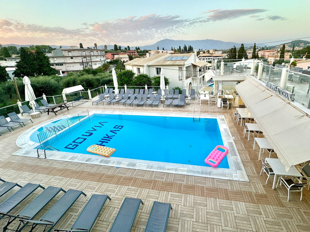 Gikas Aparthotel主图