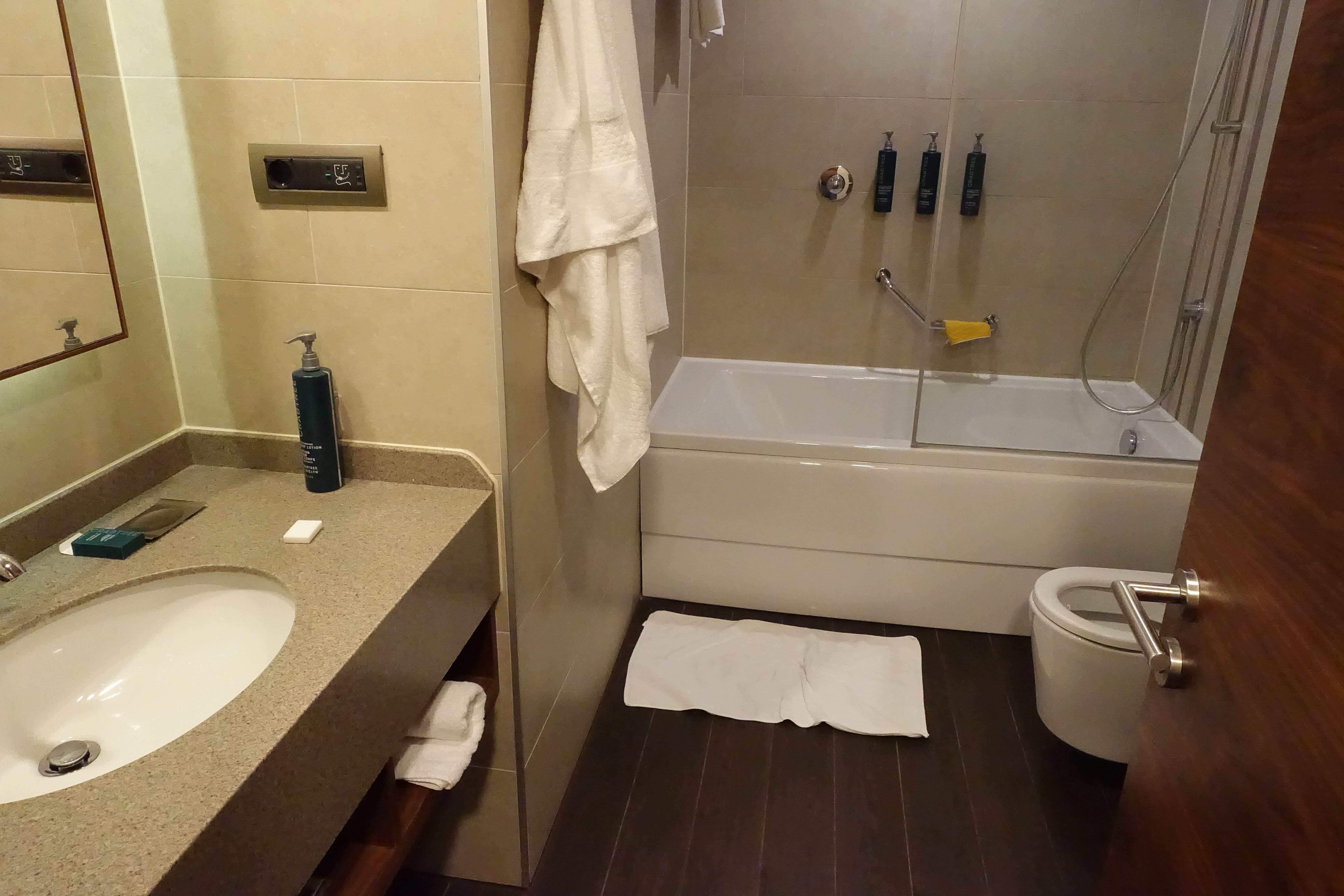 Hilton Garden Inn Eskisehir-浴室
