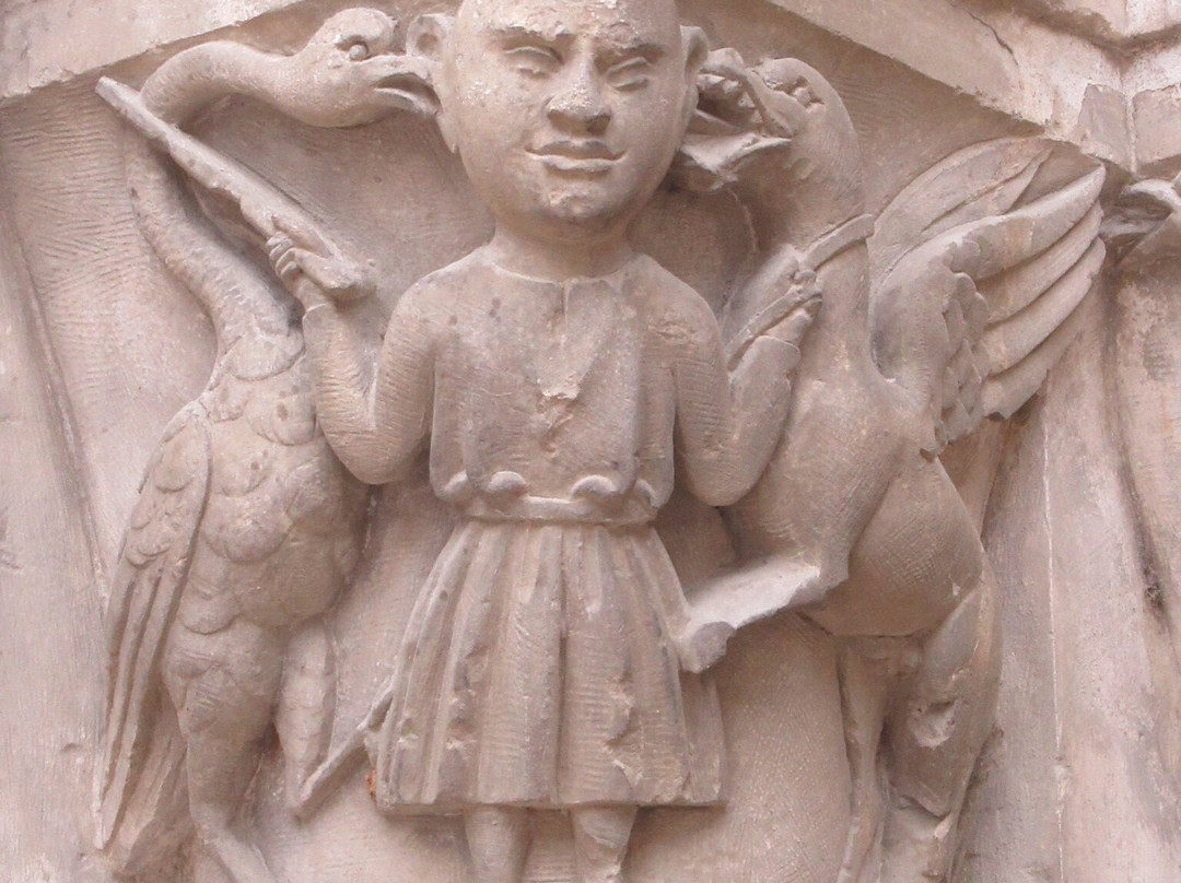 Eglise Saint-Médard de Thouars景点图片
