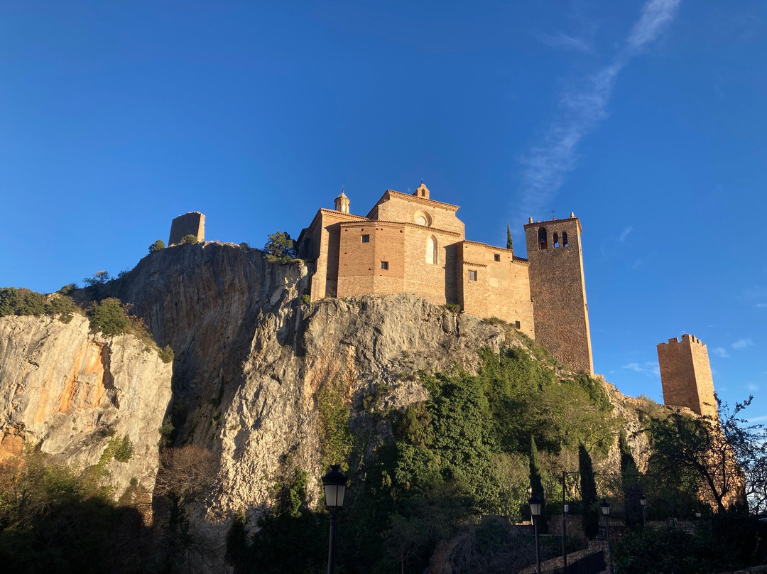 Colegiata Santa Maria la Mayor景点图片