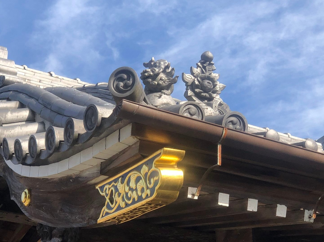 Yatsurugi Hachiman Shrine景点图片