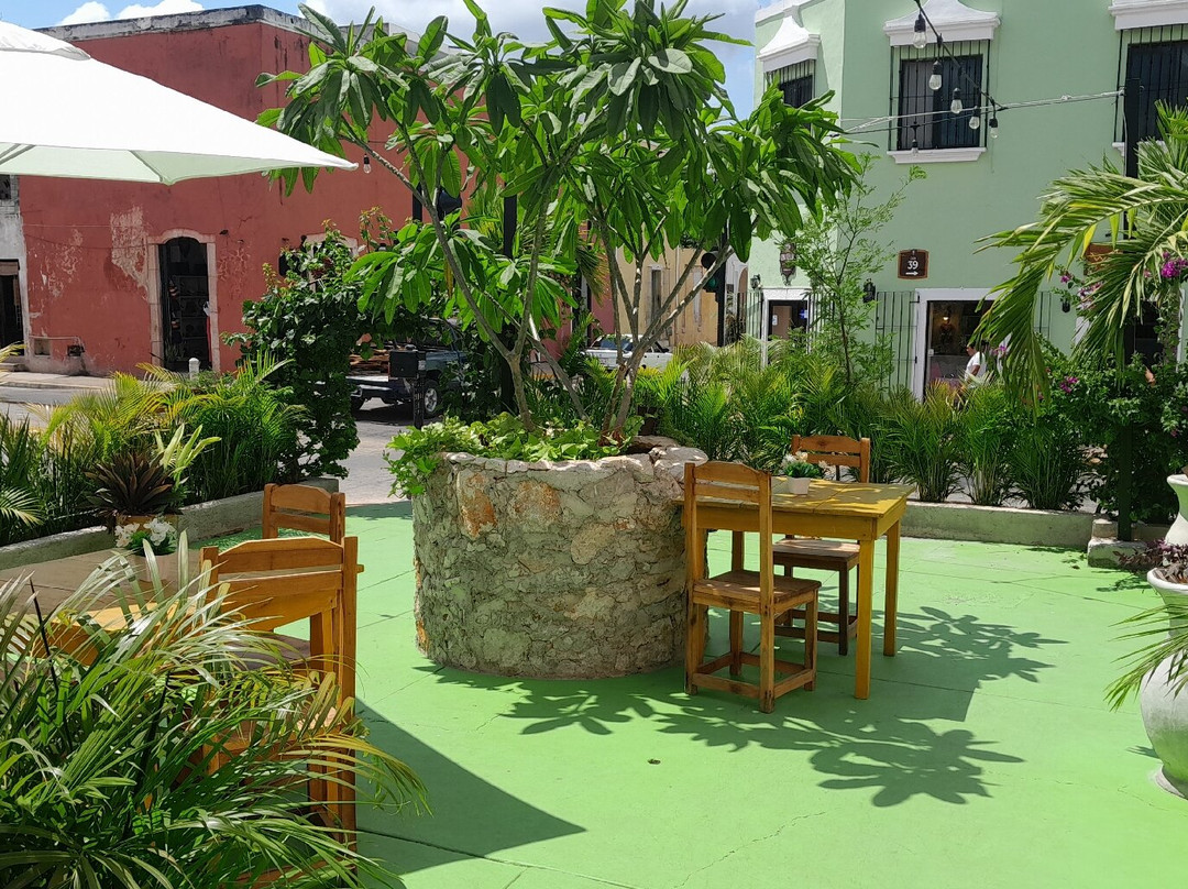 La Escaramuza Restaurant