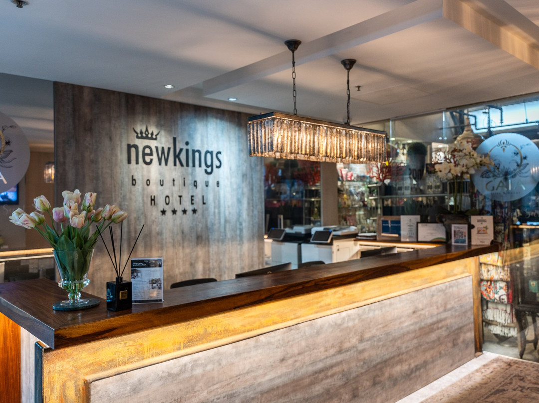 新国王酒店主图