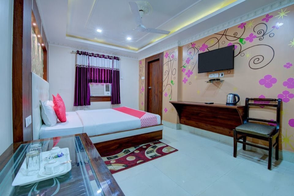 OYO 14579 The Hangout主图