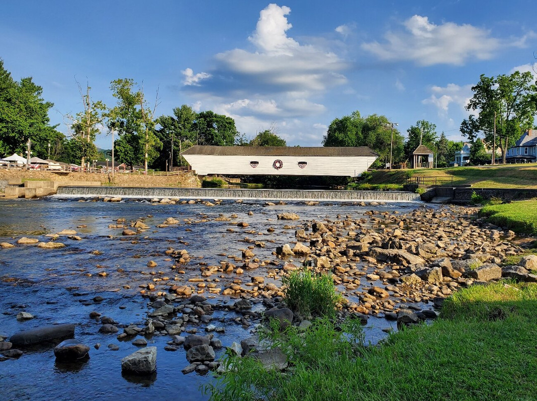 Elizabethton Covered Bridge景点图片
