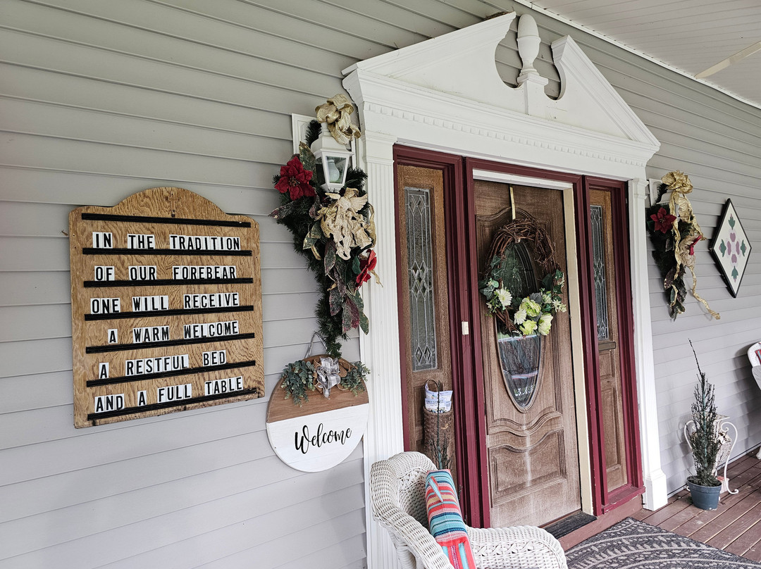 Grey Gables Bed 'N Breakfast Inn主图