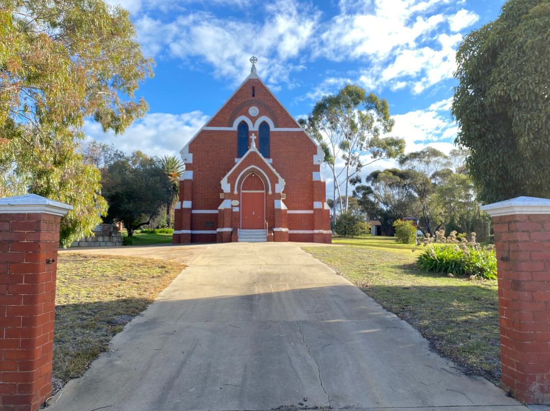 St Mary's Catholic Church景点图片