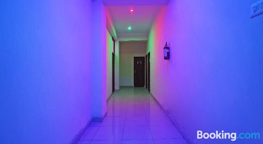 OYO 49403 Hotel Osaka Inn