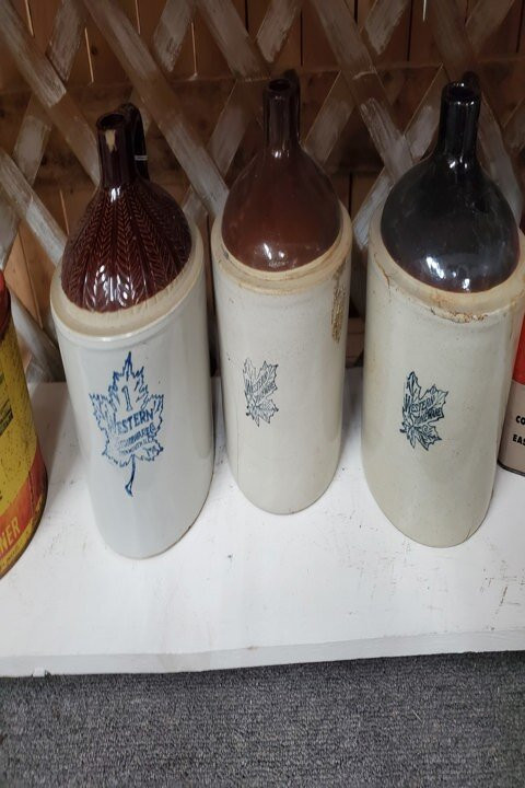 Emma Rae's Antiques & Uniques, L.L.C.-DeWitt必去景点