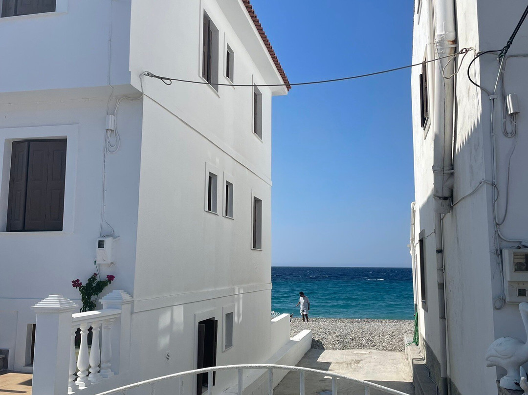 Kokkari Beach景点图片