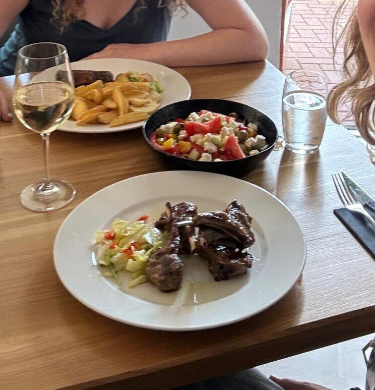 Rybrcoul Restaurant