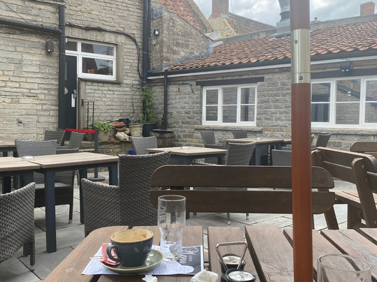 The Unicorn Inn主图