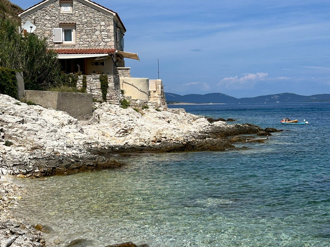 Susak Island景点图片