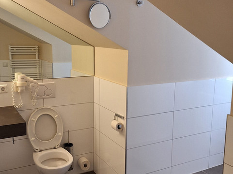 阿尔滕布吕克酒店主图