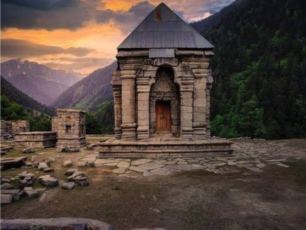 Naranag Temple景点图片