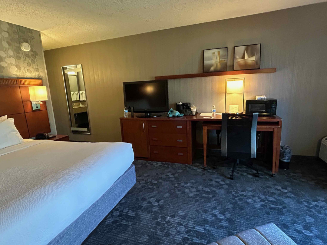 Courtyard by Marriott San Francisco Airport主图