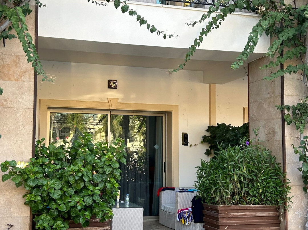 克拉托斯高级水疗酒店及主图