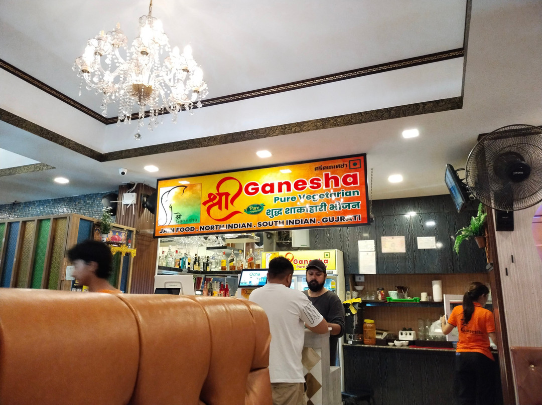 Shree Ganesha - Pure Vegetarian Indian & Jain Restaurant