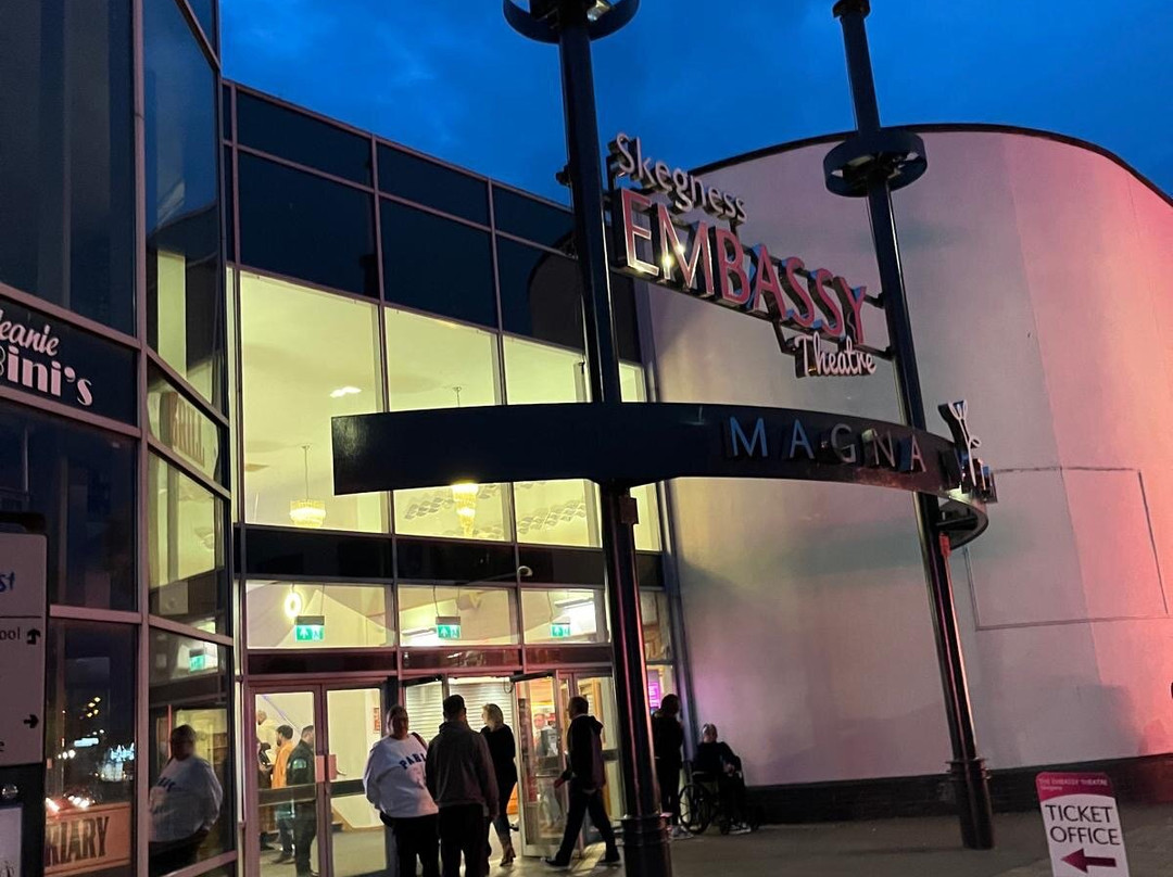 Embassy Theatre景点图片