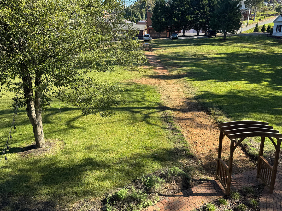 Early Inn at the Grove主图