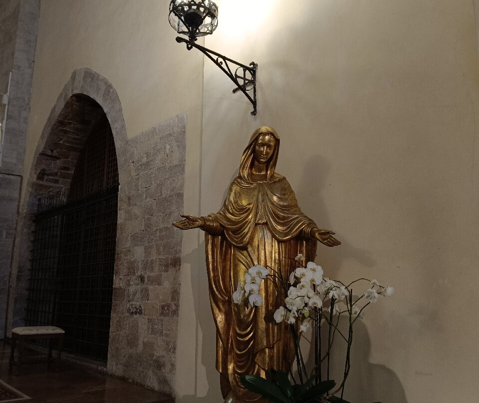 Parrocchia Santa Maria Maggiore - Frati Cappuccini Assisi景点图片