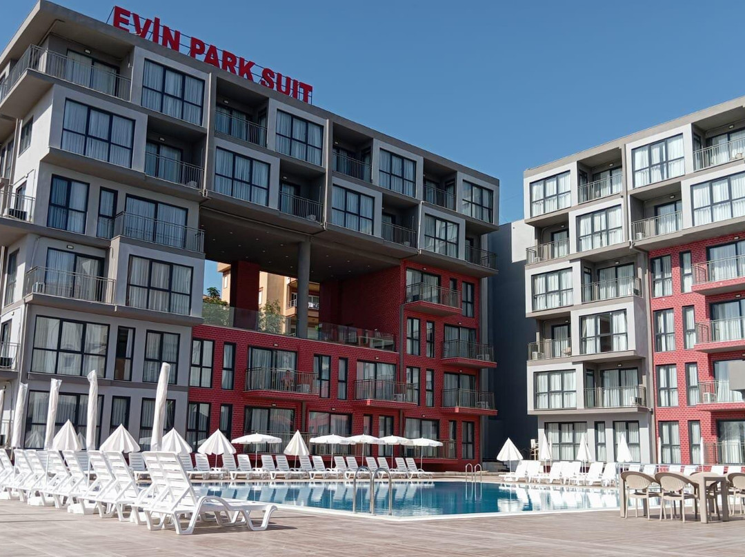 Evin Park Suit Spa Lara